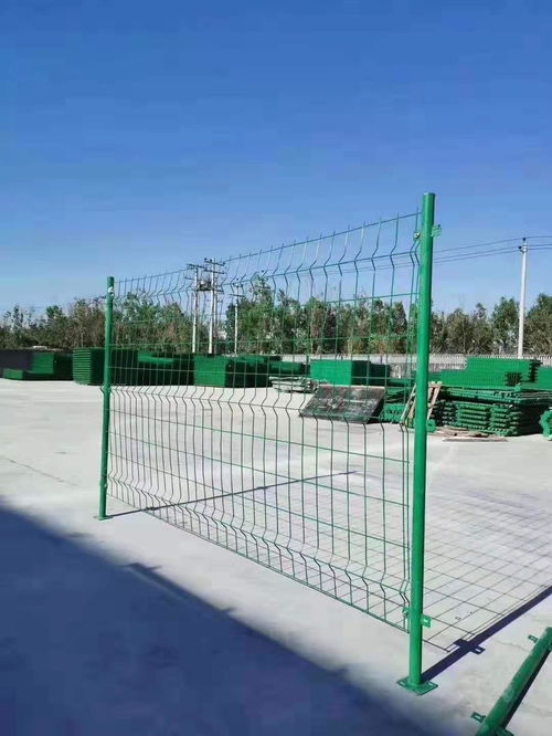 安平县梁旭金属丝网制品厂 高碳锰铁在金属丝网生产中的应用与优势